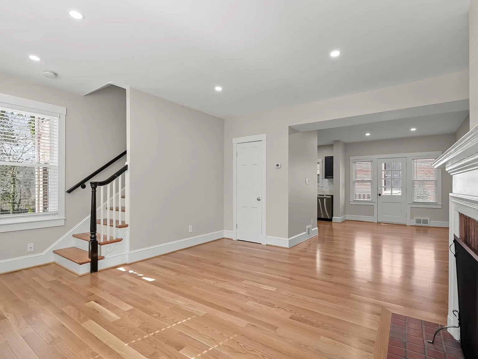 5031 V St NW — Photo 3