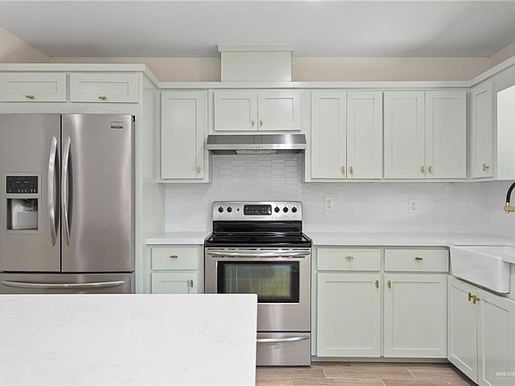 5th image of 407 Acapulco Ln