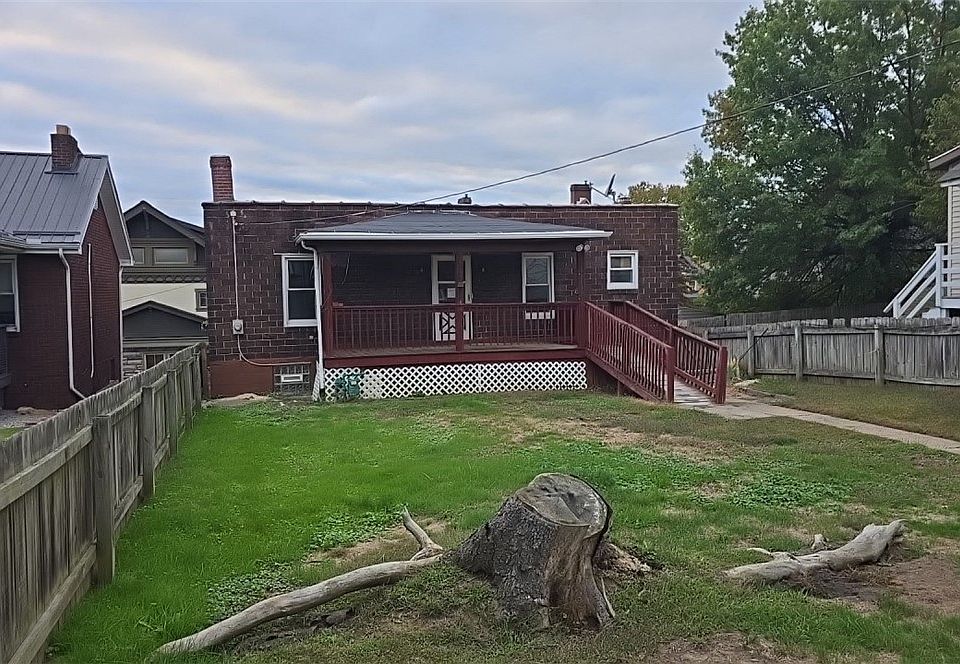 2nd image of 702 Herron Ave