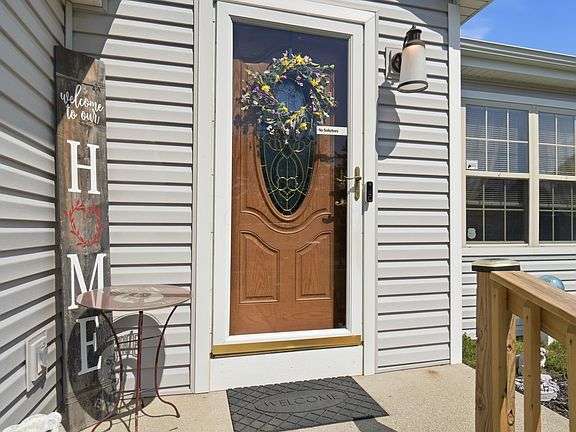 5th image of 1478 Halfhill Way