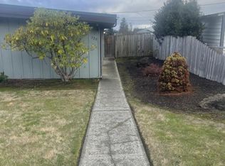 320 S Wasson St, Coos Bay, OR 97420
