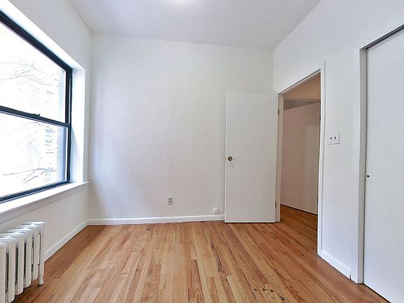 4th image of 157 E 89th St APT 4RW