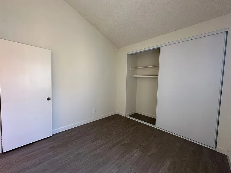 3076 Lincoln Ave #5 — Photo 15