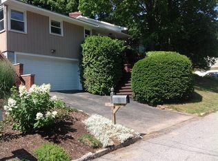 39 Rivermount Ter, Burlington, VT 05408