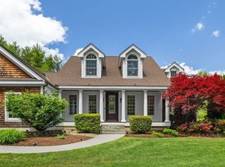 46 N Shore Rd, Derry, NH 03038