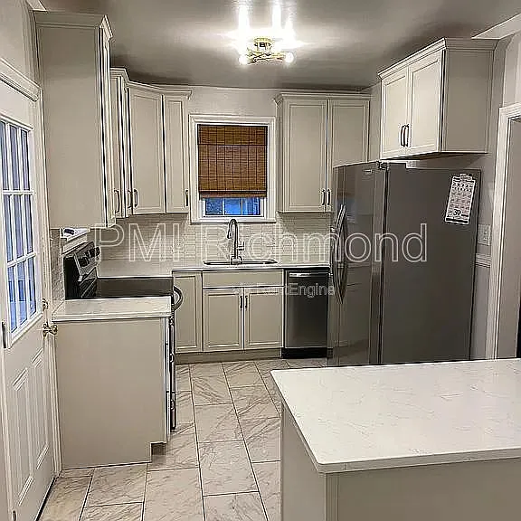 5601 Forest Hill Ave — Photo 2