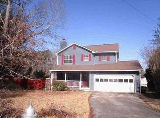 3075 Ashly Forest Dr, Snellville, GA
