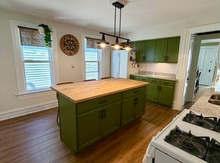 214 E Smith St, Milwaukee, WI 53207