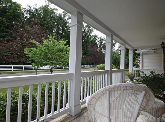 4th image of 6276 Hilltop Trail Dr