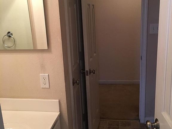 4th image of 11228 Torrie Way APT I