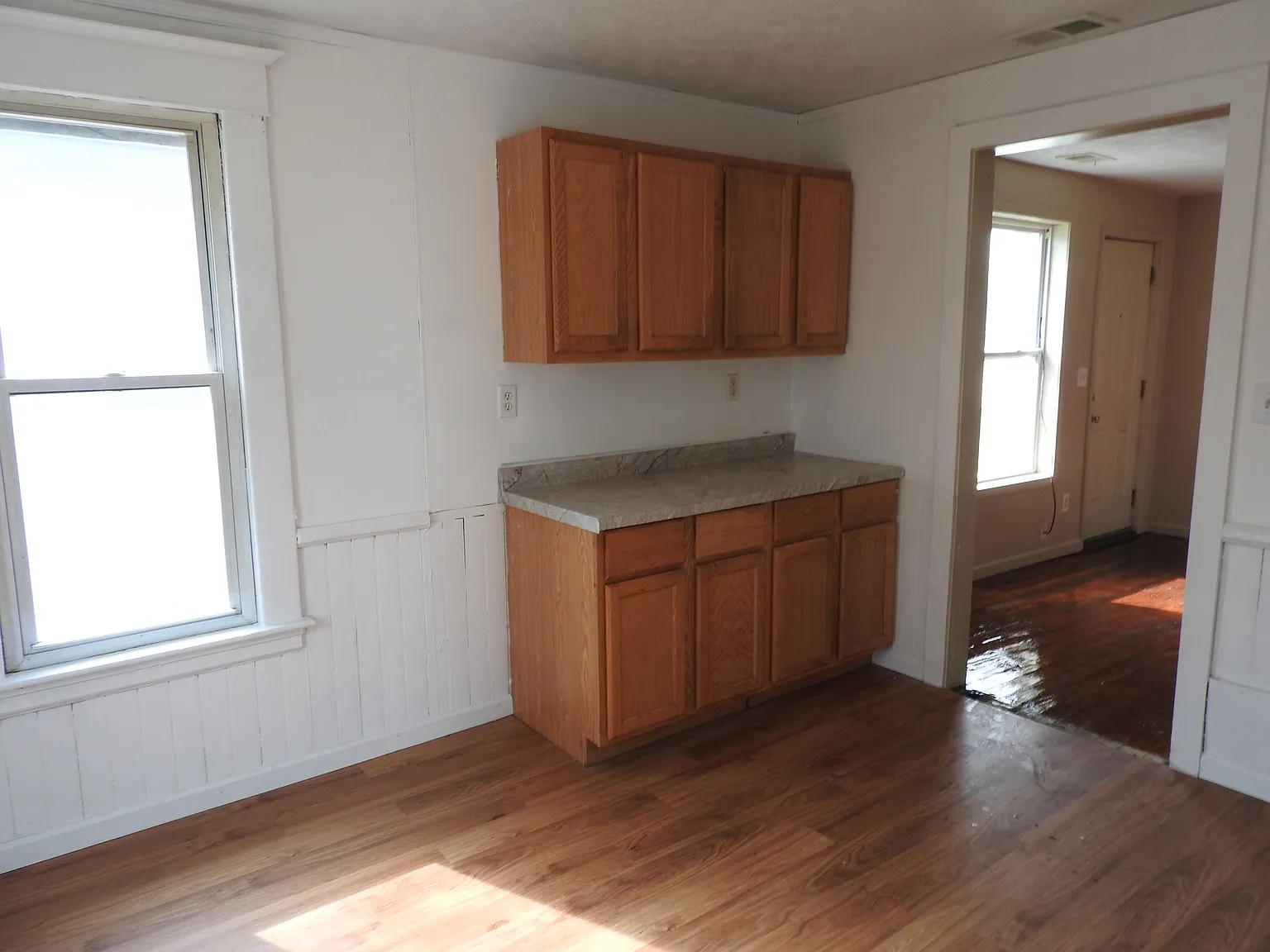 1 bed, 600 sqft, $1,095 — Photo 2