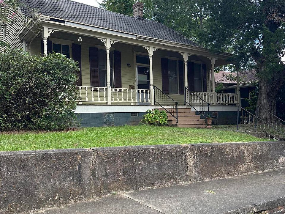2nd image of 301 Arlington Ave