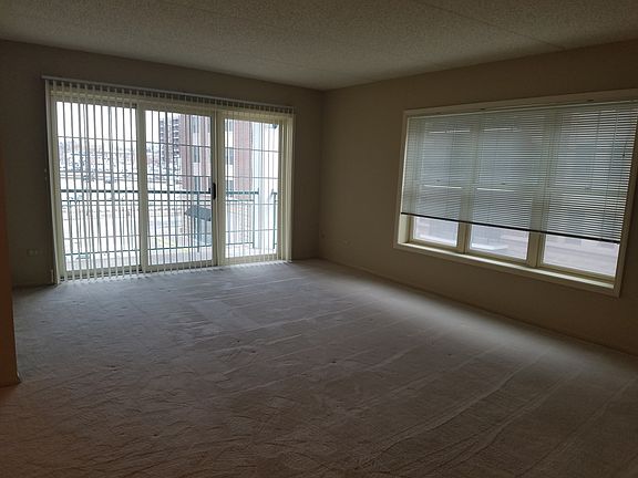 5th image of 200 W Campbell St Unit 304