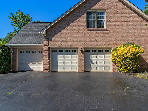 4th image of 1289 Middleton Ct
