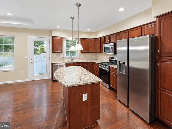 3rd image of 2601 Lexington Mews
