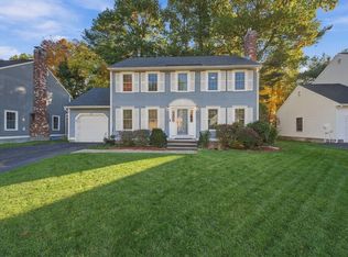 88 Stonegate Rd #88, Chelmsford, MA 01824