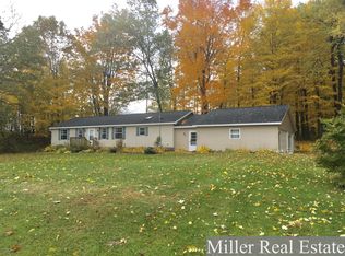 532 Pinewood Rd, Hastings, MI 49058