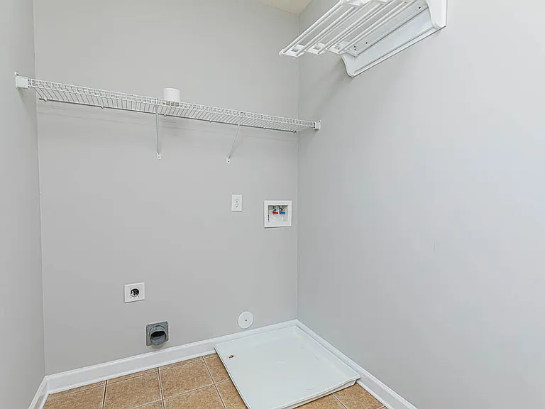 8624 Devara Ct — Photo 44