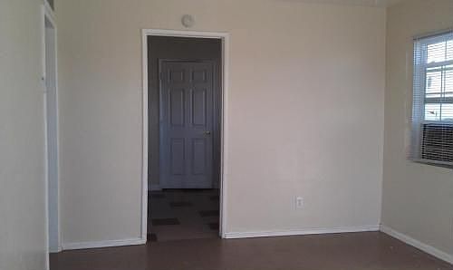 5th image of 24960 Cottonwood Ave