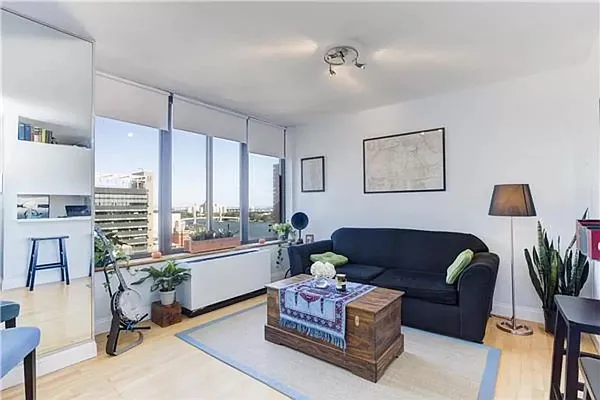 Rented by Corcoran | media 20