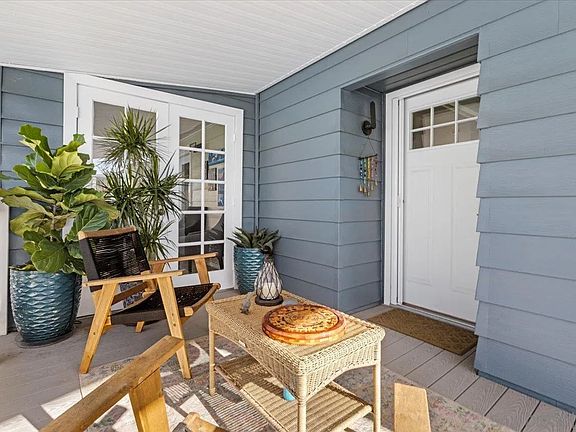 3rd image of 7018 San Carlos St #60