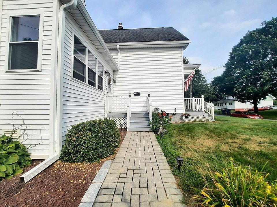 51 Pleasant St, Baldwinville, MA 01468 Zillow