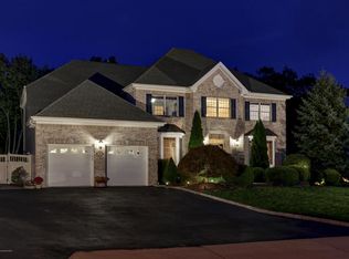 124 Benjamin St, Toms River, NJ 08755