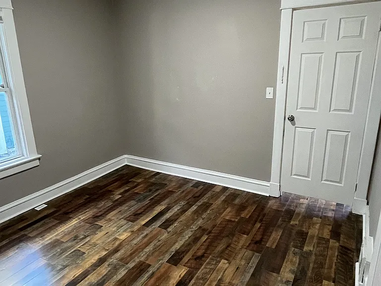 3718 Wayne Ave — Photo 16