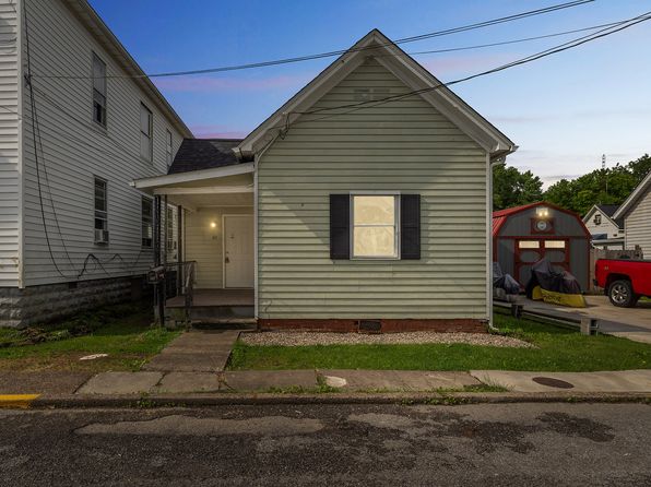 127 Denham St