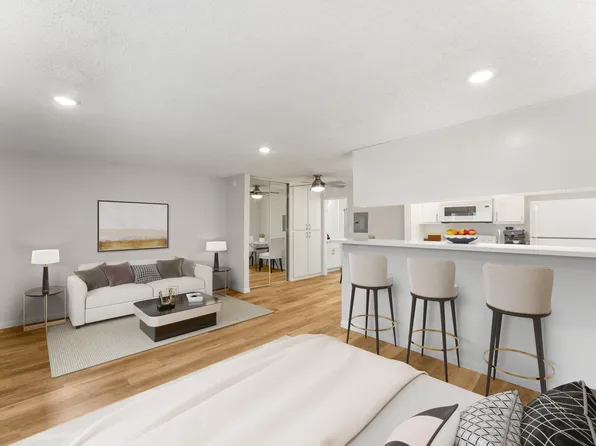 Belmont Heights, 3635 E 1st St APT 211, Long Beach, CA 90803