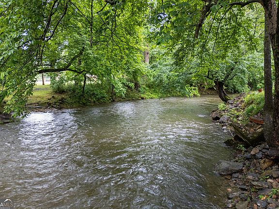 2nd image of 4167 & 4168 Riverbank Run