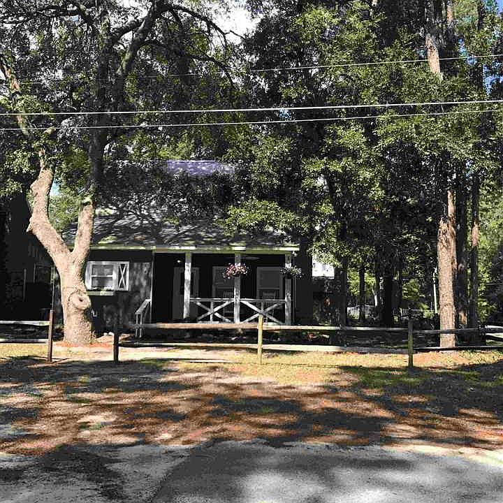 1st image of 64 John David Dr