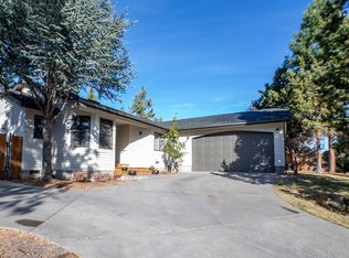 2825 NE Lotno Dr, Bend, OR 97701