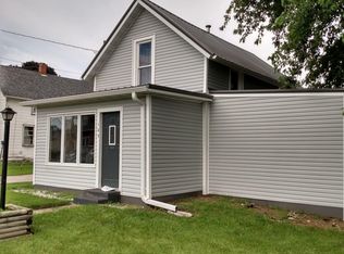 107 S Mulberry St, New Sharon, IA 50207