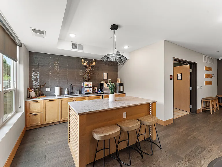 Altitude Residences — Photo 46