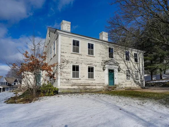 19 Ash St, Marlborough, MA 01752