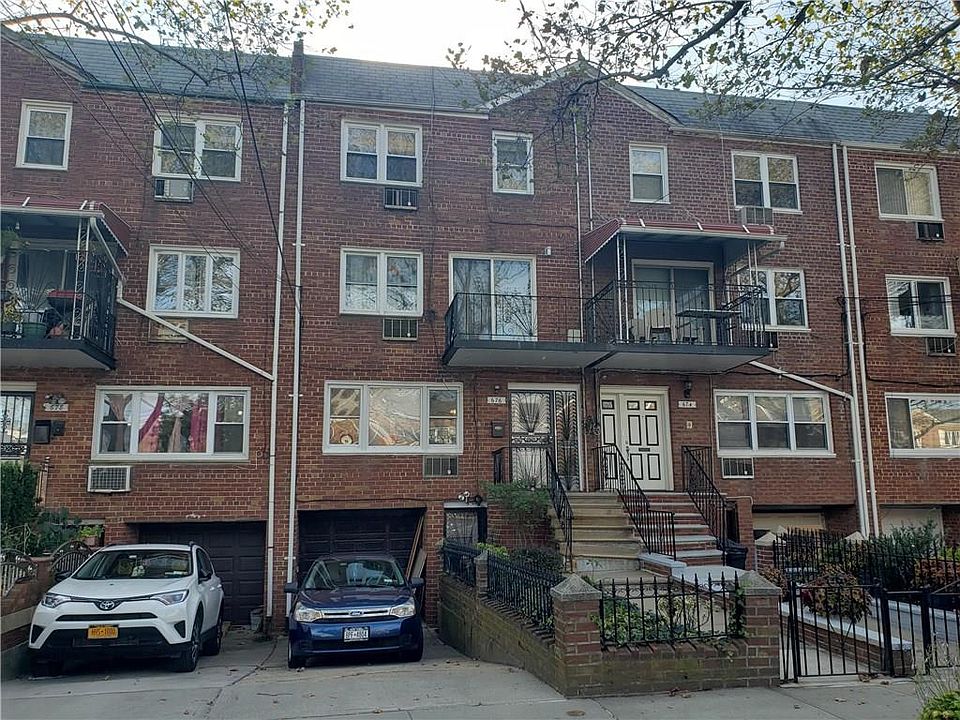 2nd image of 676 E 77th St