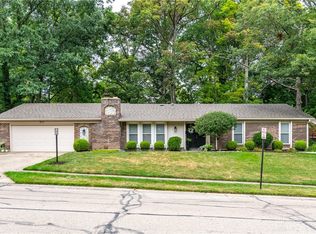 1833 Southlawn Dr, Fairborn, OH 45324