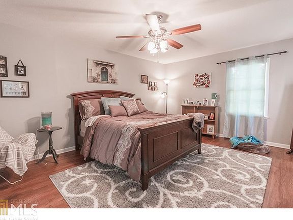 5th image of 1773 Monroe Dr NE APT 2