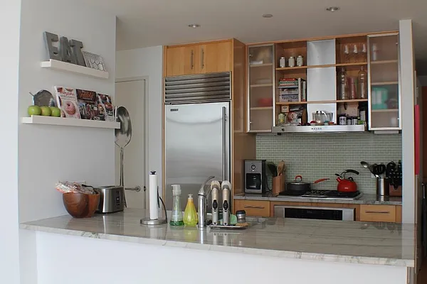 Rented by Corcoran | media 28