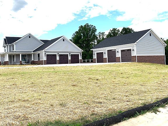 2nd image of 26 Winesap Dr