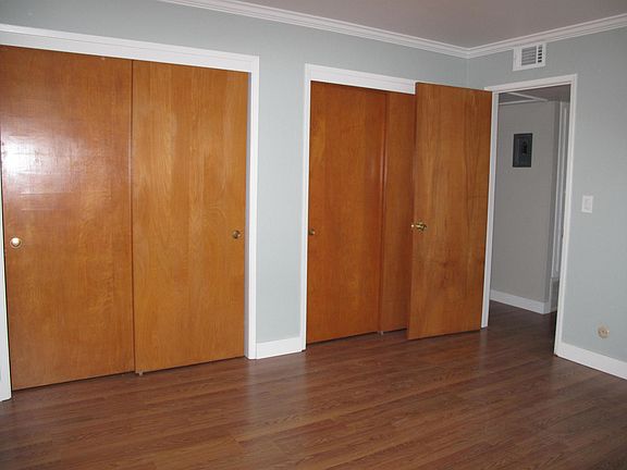 Master Bedroom Closet