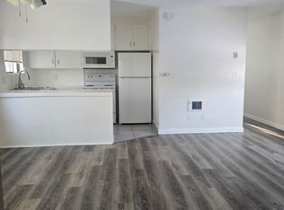 336 Orange Ave APT 4, Coronado, CA 92118