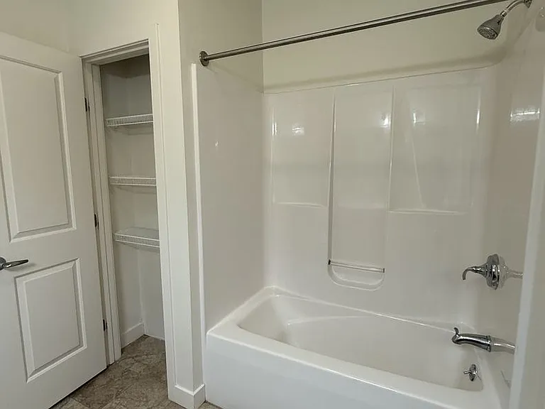 78 Eastwood Housing, LLC d/b/a Stonewood — Photo 7