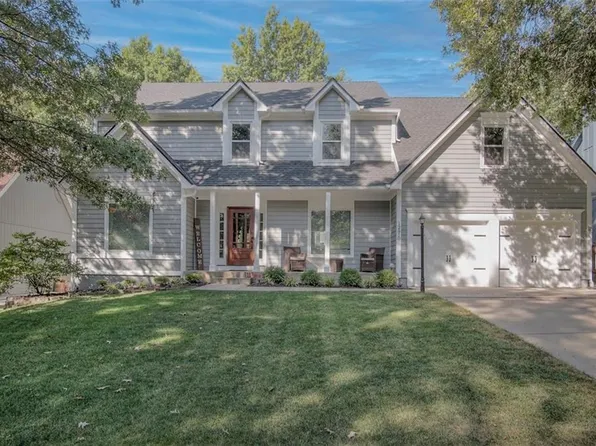 12910 Connell Dr, Overland Park, KS 66213