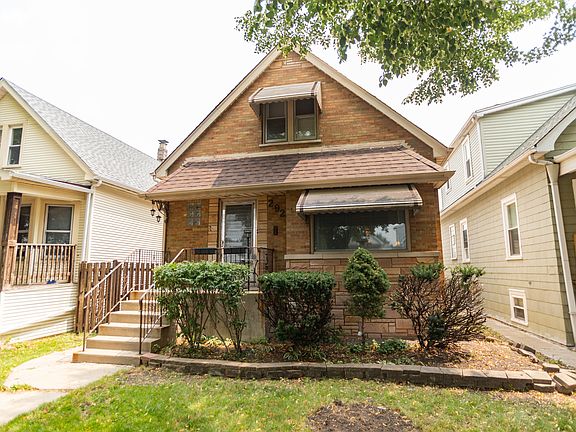 2nd image of 2927 N Oak Park Ave