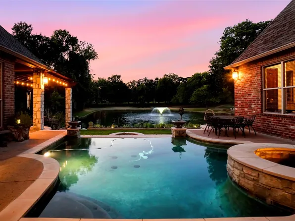 5024 Strathmore Ter, Colleyville, TX 76034