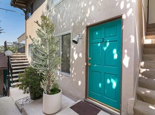 6825 Whitley Ter #2, Los Angeles, CA 90068