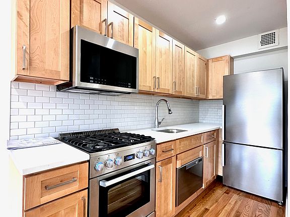 2nd image of 90-32 53rd Ave #2C