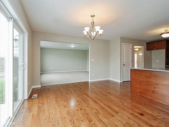 5th image of 540 E Bethel Dr #Ag45xh
